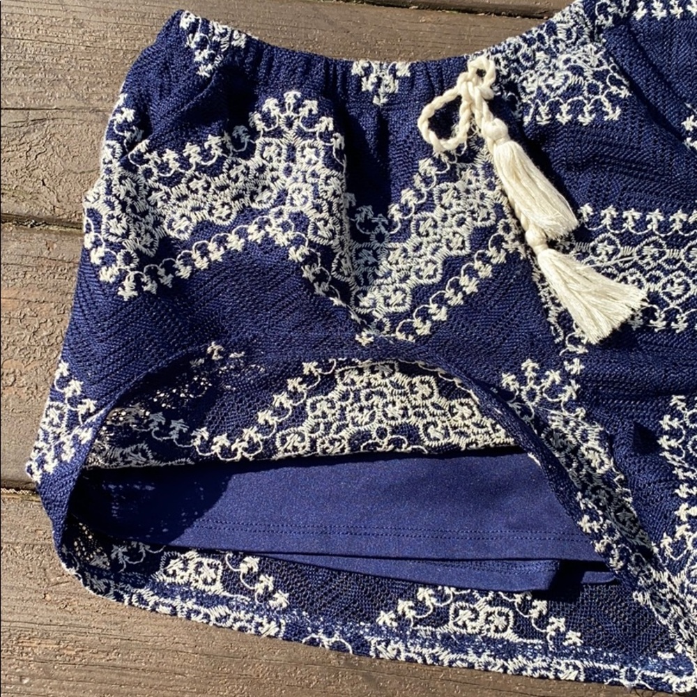 Navy Tasseled Blue Crochet Shorts - Picture 4 of 6